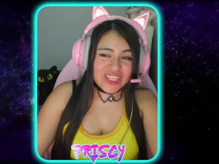 FOLLE con una RUBIA FAMOSA Y TETONA en la DUCHA!!