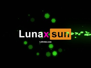 He rubs my wet pussy with his big cock - Sun POV