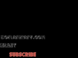 Madre Soltera Argentina Graba Su Primer Video Porno Con un Turista y No Uso Condon