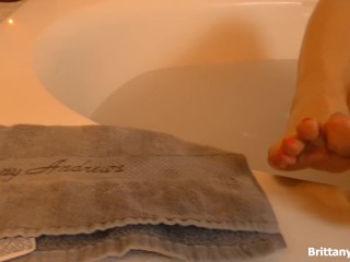 Bubble's Bath & Beyond a Foot Fantasy Brittany Andrews
