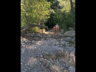 My wife showing off at the park & Twerk - PAWG - Public Flashing - Big white ass