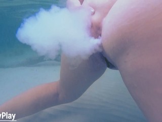 Ocean underwater milk anal enema from big asshole