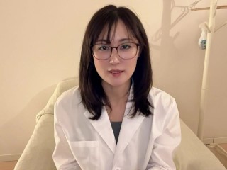 Dr.ゆかろんの美膣マッサージの実演！最高に整った膣でディルド騎乗位！