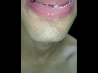 Puta de lengua larga cachonda JOI Por favor cum en mi boca