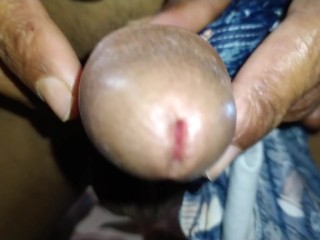 chico caliente masturbándose - rosunx