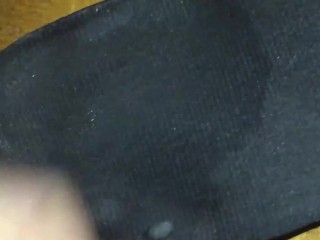 元陸上女子人妻の靴の匂いに欲情してしまい中敷きに射精