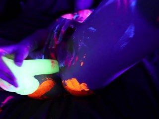 Thirst Trap in the Dark