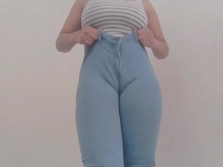 شكون بغا يشوف وجهي و يجيبو فوق منو دخلو عندي حوايا ديالي كنبغيكم