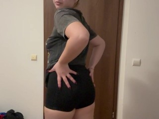 Delicious farts before bed time . Full clip on my of page