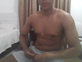 See me not being horny and moaning loudly, while the people rest