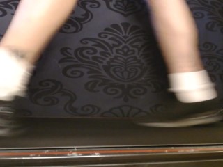 Ruffled Socks Skechers Sneakers Walking Treadmill