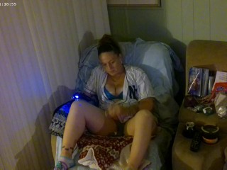 Who would shove their cock in my mouth while I play vide games?