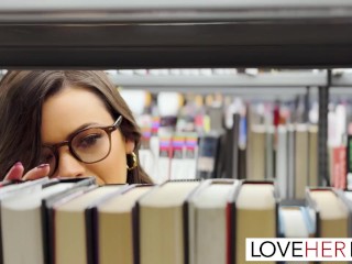 Library Hookup - A Foot Fetish Story