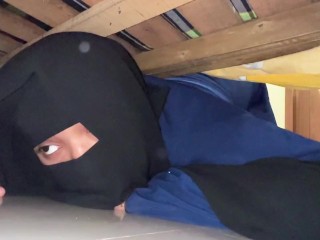 Big Ass Muslim Hot Stepmom Stuck Under Bed & Want Rough Anal before getting her out from under bed