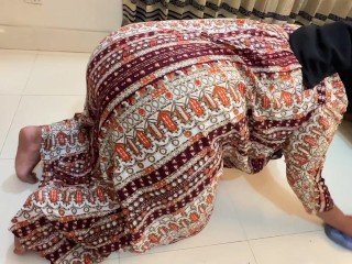 Egypt Beautiful Big Ass & Tight Pussy Hot Stepmom Stuck Under Bed Then She Want Rough Anal From Me!