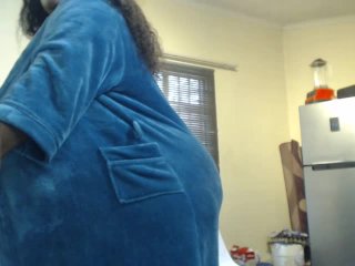 Horny Black Bbw Milf Moaning Loud And Stip Teasing At The Kitchen