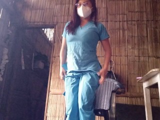 MATURE NURSE COMES FROM WORK AND STARTS TOUCHING HER VAGINA, THEN MOISTURIZES HER SKIN WITH CREAM