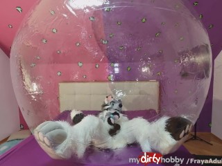 Traped in Rubber Ball