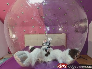 Traped in Rubber Ball