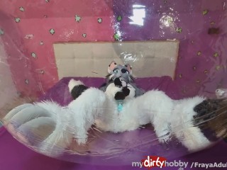 Traped in Rubber Ball