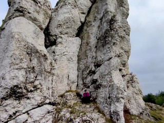 I need to piss during a hike, under the rock that looks like cock