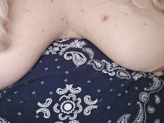 BBW  HAS AN INTENSE ORGASM FROM PUSSY PLAY