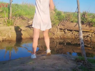 SQUIRTING TEEN WAS ALMOST CAUGHT OUTDOOR! RISKY PUBLIC SQUIRT UPSKIRT!