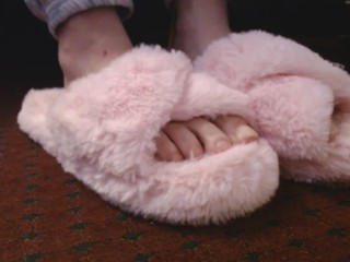 Soft Fuzzy Pink Criss-Cross Slippers Slides Closeup No Toe Polish