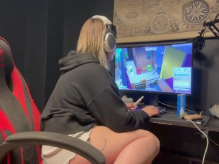 Gaming while farting (Full 8 minutes clip on my of page)