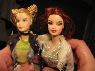 2011: Fiona and Katiana CumRagging part 1 of 4 (AVI version)