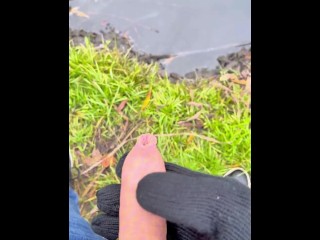 Male piss outdoor for pee lovers. My dick love to pee a lot 💦
