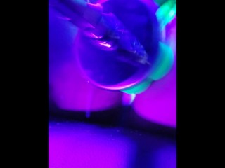 Milfy ZoomedIn - ZoomedIn cum dripping neon fuck machine.