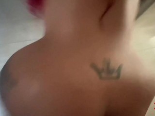 Mi Hijastro Me Encuentra Desnuda En La Cocina Y Me Pide Leche