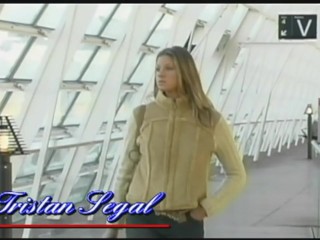 Lea De Mae è una troia assetata di sperma