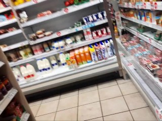 RISKY!!! Public Pussy Flash In Shop UK