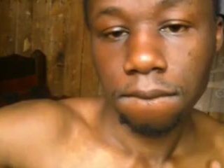 18 year old SMOKING WEED 😮😮 AND GETTING HIGH