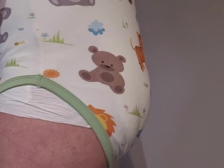 Cute teen boy diaper training 💦 | Completely full diaper 🚼😵😵‍💫