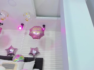 I Want to Be Your Favorite Model with My Jiggling Ass