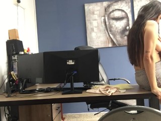 Job interview gets out of hand and I have sex with a milf