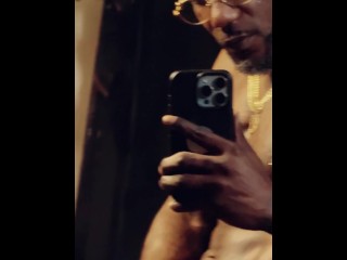 Chocolate Solo Male Jacking Off in the Mirror! Follow Me to talk chat!