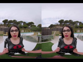 Valentina Nappi As G.I. JOE BARONESS Needs To Test Your Endurance