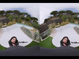 Valentina Nappi As G.I. JOE BARONESS Needs To Test Your Endurance