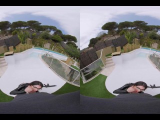 Valentina Nappi As G.I. JOE BARONESS Needs To Test Your Endurance