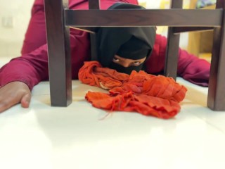 Egypt Hot Stepmom Stuck Under Chair when she clean Son's Friend's Room! Now She Want Anal From Him