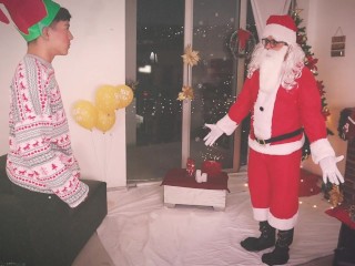 I LIE TO NAIVE KATHYLEE TO FUCK HER ON CHRISTMAS