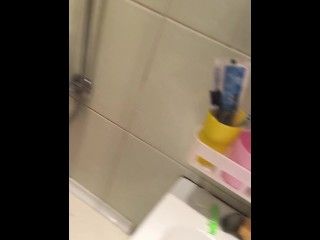 отрахал обоссал отсос домашка!