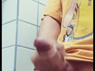 biglaang libog napa jakol ako sa Cr sarap kumantot, Kelan kaya makaka ranas ng kantot (Part 1)