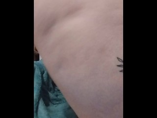 Snowing off this wet pussy and cumming hard on my dildo and plug!