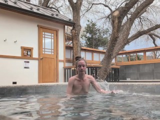 Passionate, romantic, public sex in a Japanese hot tub 🔥🌊🔥