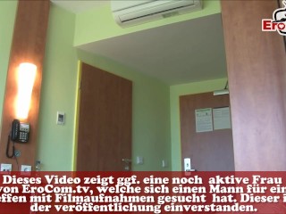 Große deutsche Milf bestellt sich einen Callboy ins Hotel